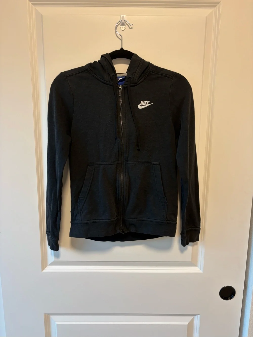 Nike Black Women's Full-Zip Hoodie with White Logo